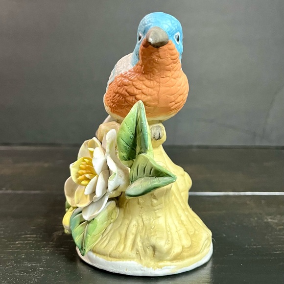 VTG Eastern Blue Bird Ceramic Sitting On A Branch w/ Yellow Flower & Leaves 5” - Picture 4 of 12